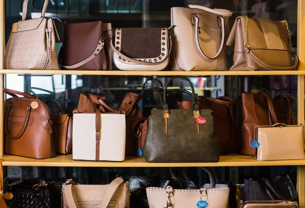 10 Best Women's Handbags Brands in the USA